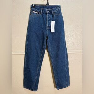 Calvin Klein Twisted Hem Retro Fit High Rise Jeans 27” inseam size 24 NWT